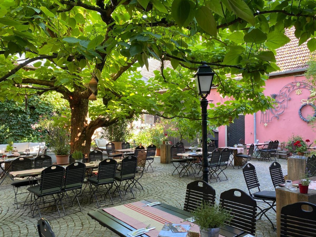 Gasthof Zum Storch Prichsenstadt Exterior photo